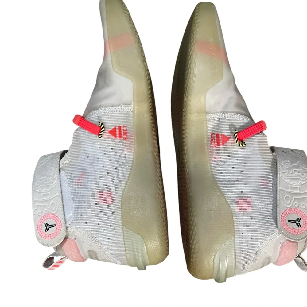 Nike questions leave